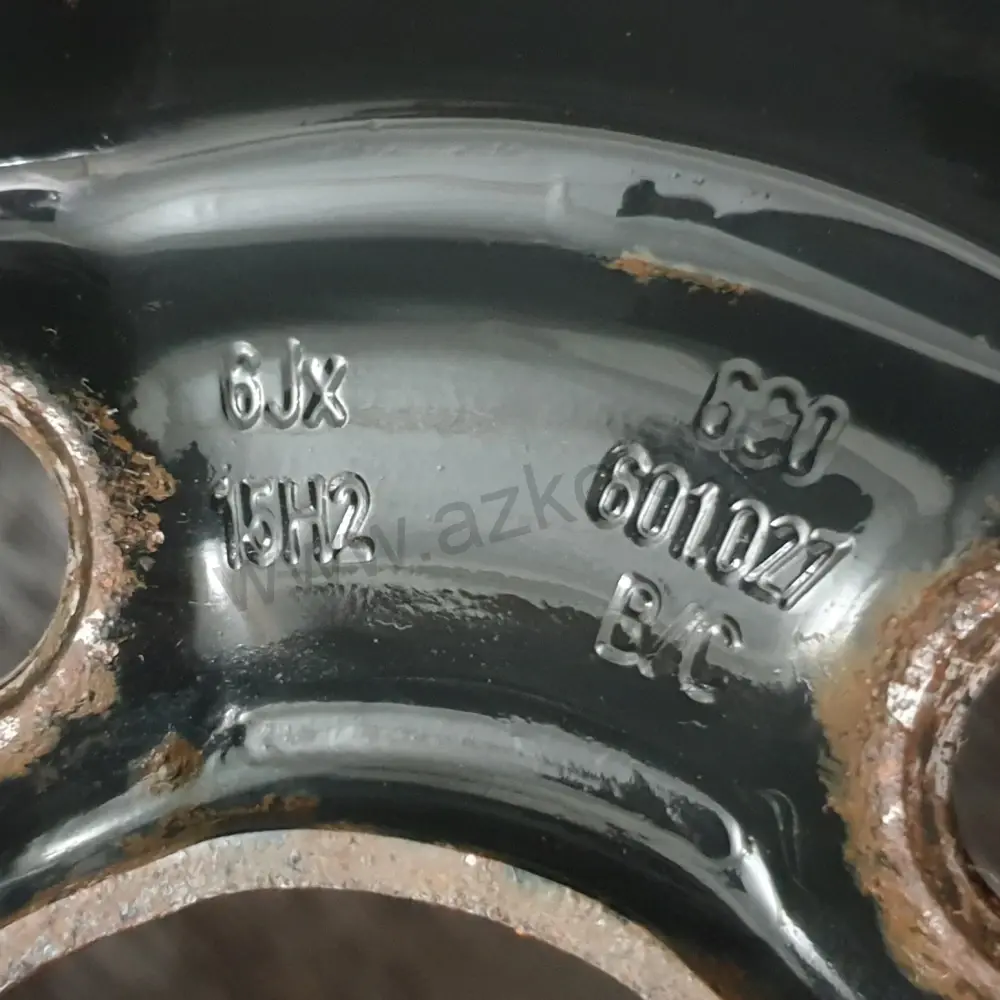 Sada zimních kol Škoda, Volkswagen, Seat, Audi 185/60 R15 č. AK28