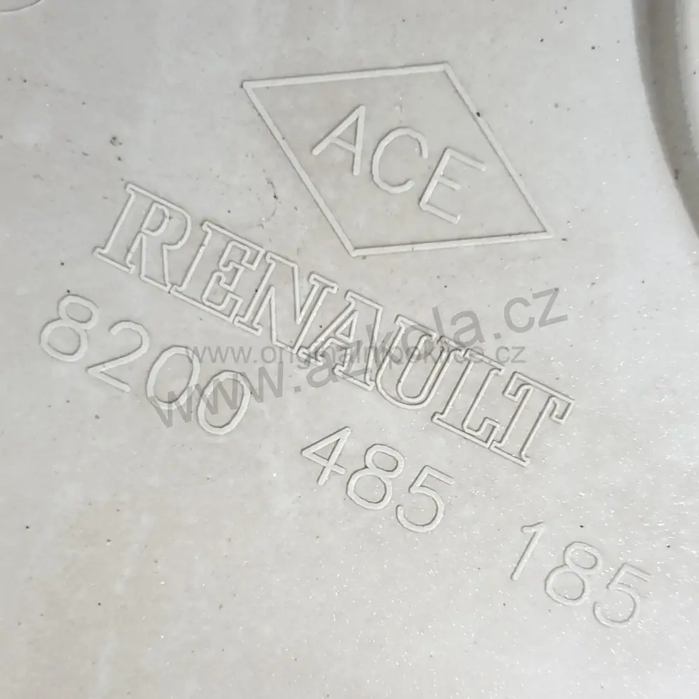 Sada originálních poklic Renault 15" Clio (použité, bazarové)