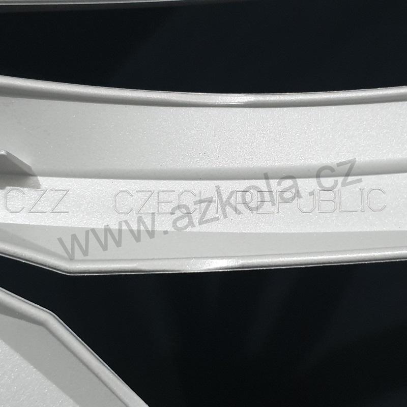 Originální poklice Volkswagen 16" Caddy, Touran, Golf (použité)