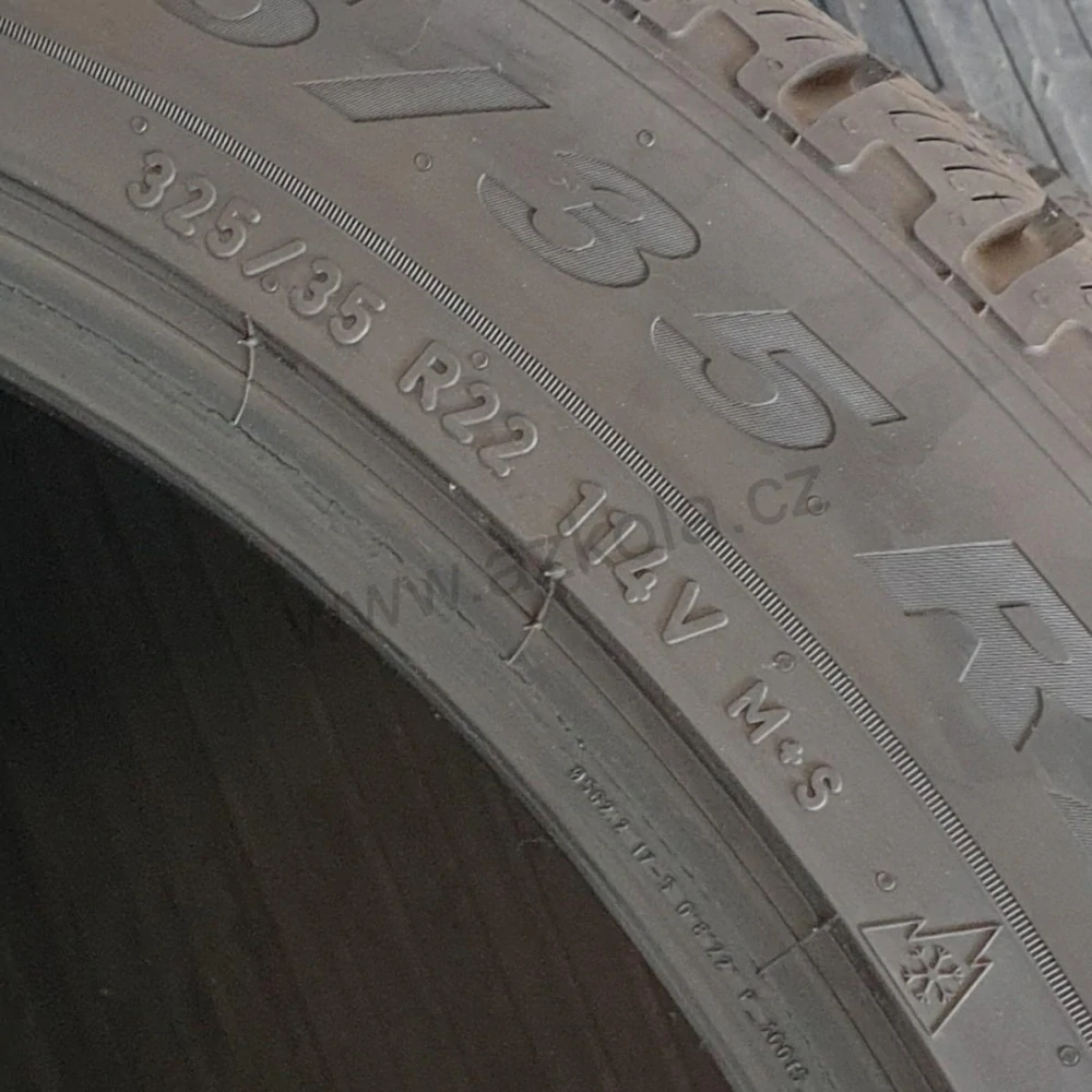 Zimní pneumatiky 285/40 R22 + 325/35 R22 č. AP475