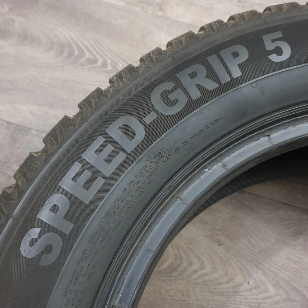 Zimní pneumatiky 215/60 R16 Semperit č. AP744