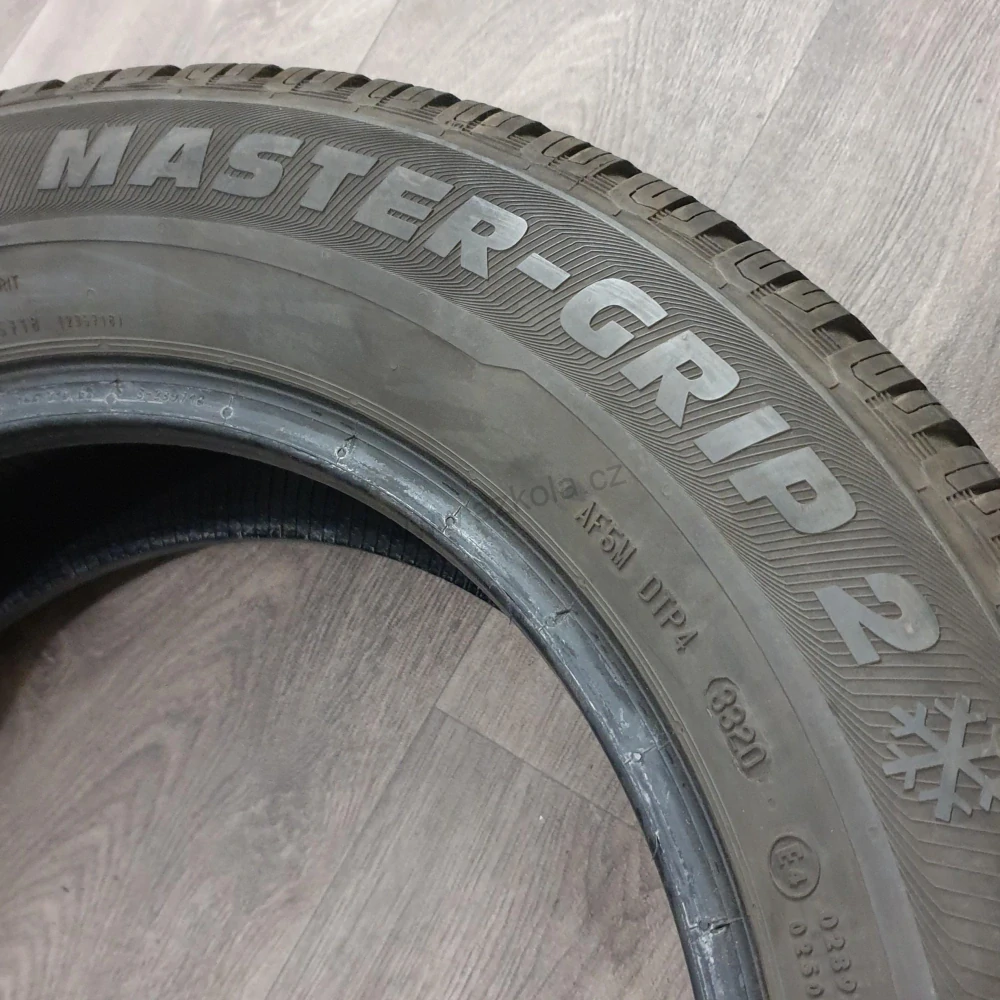 Zimní pneumatiky 215/60 R16 Semperit č. AP745