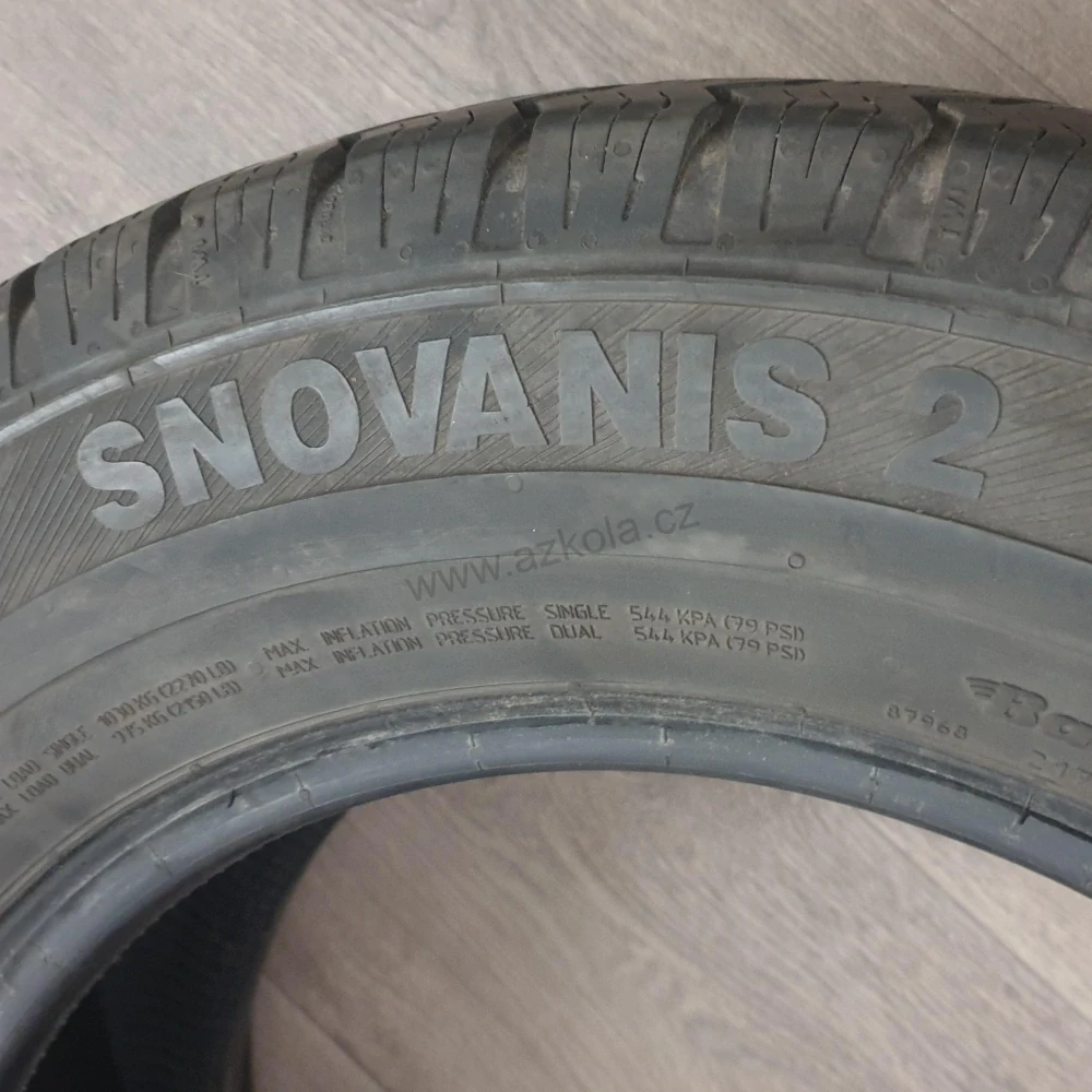 Zimní pneumatiky 215/65 R16C Barum č. AP762