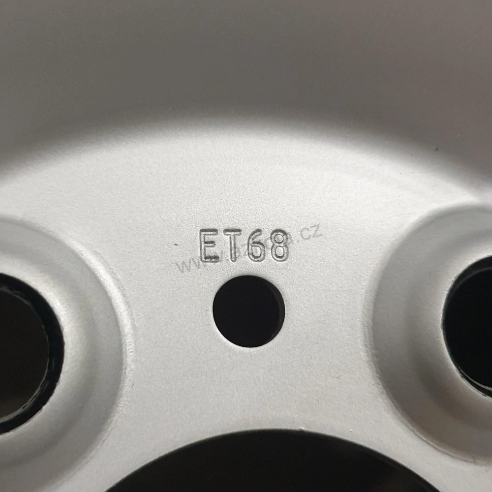 Zimní kola Citroen, Fiat, Iveco, Opel, Peugeot, Toyota 215/70 R15C č. AK159