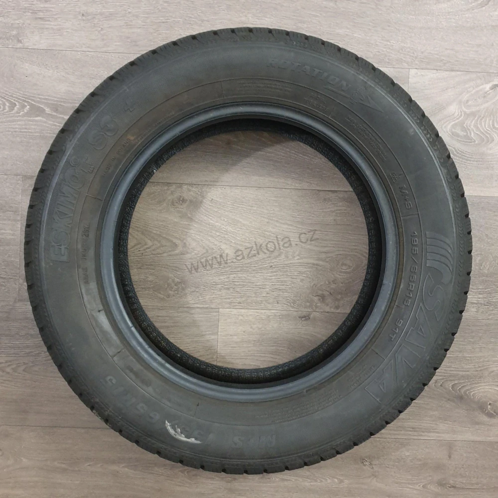 Zimní pneumatiky 195/65 R15 Sava č. AP786