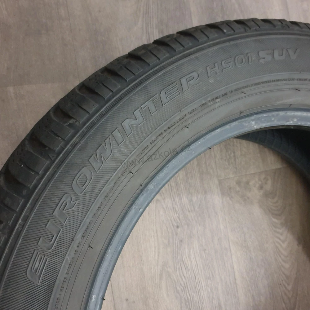 Zimní pneumatiky 225/60 R18 SUV Falken č. AP802