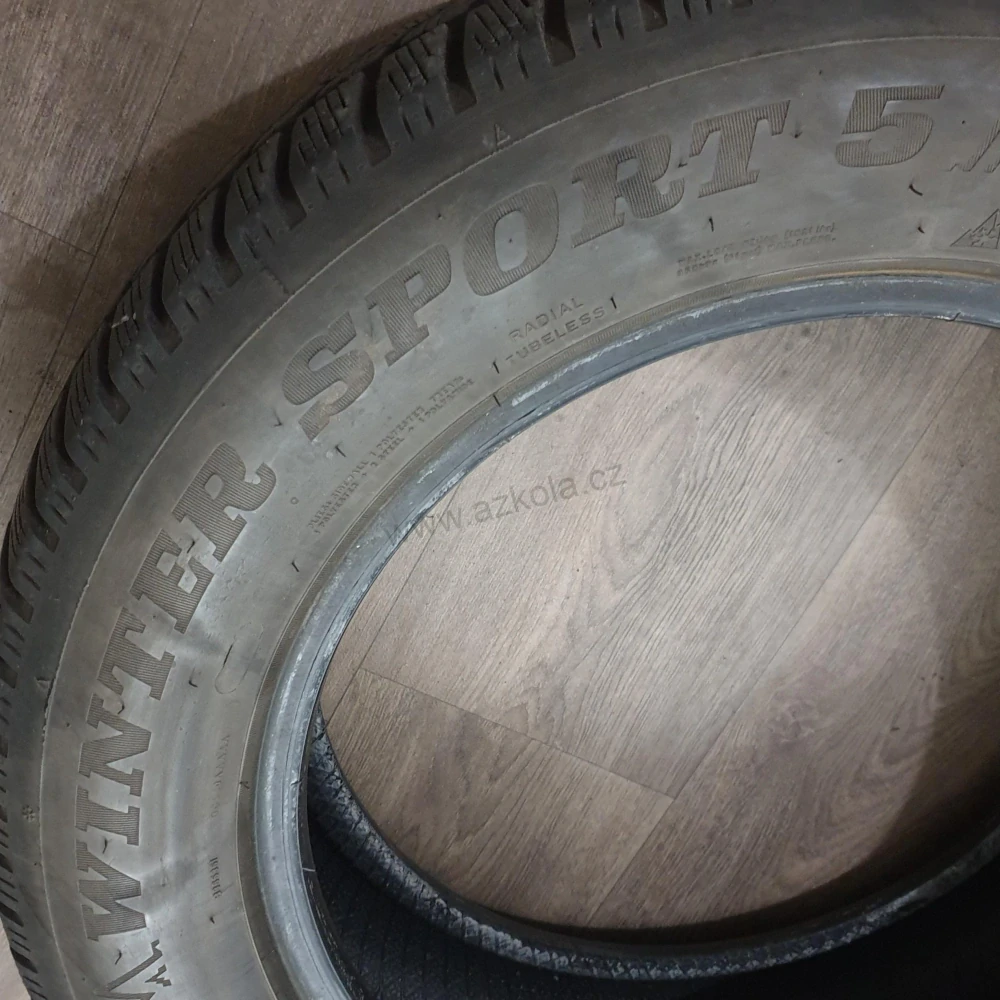 Zimní pneumatiky 215/60 R16 Dunlop č. AP810