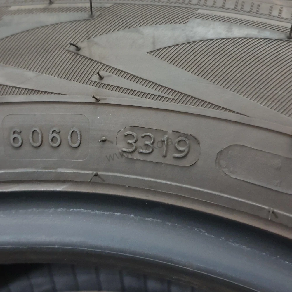 Zimní pneumatiky 175/65 R15 Nokian č. AP813