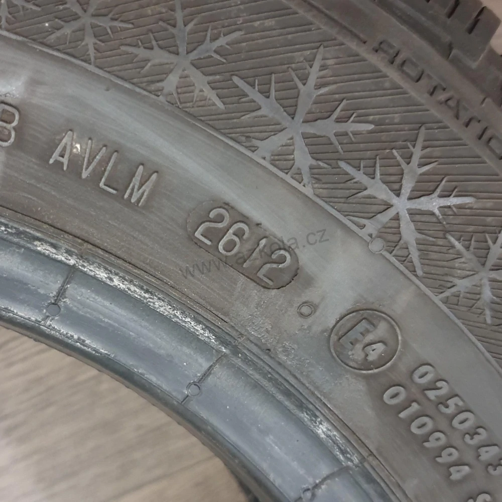 Zimní pneumatiky 165/70 R13 Barum č. AP822