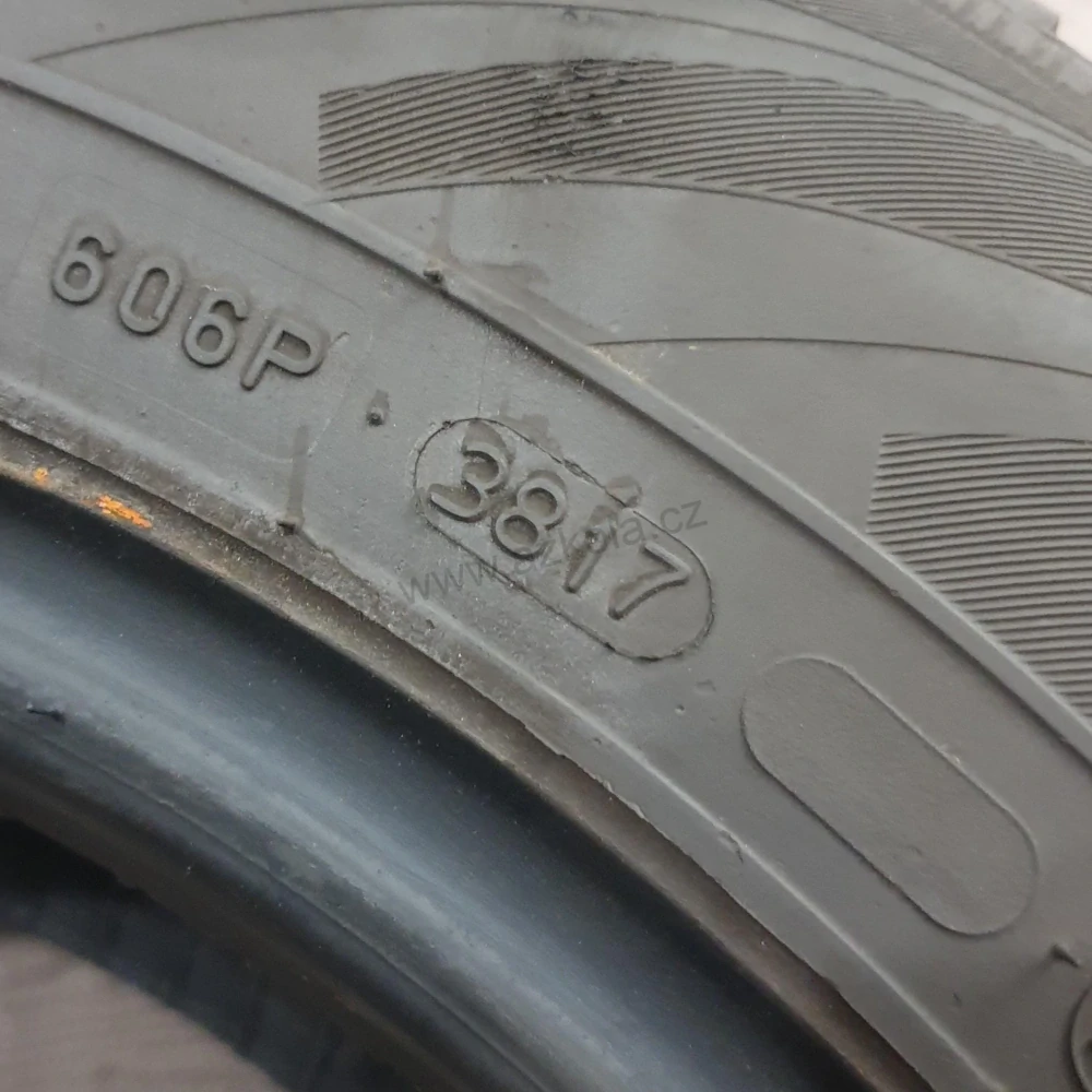 Zimní pneumatiky 195/65 R15 Nokian č. AP837