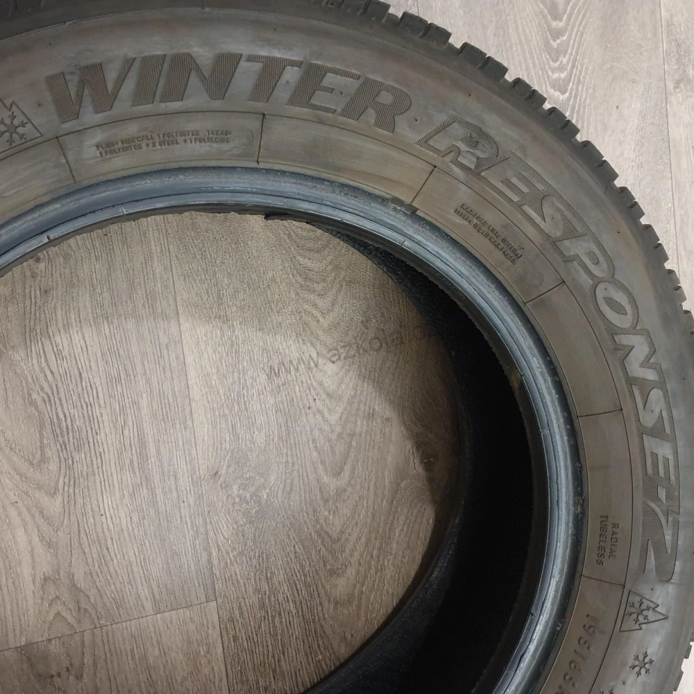 Zimní pneumatiky 195/65 R15 Dunlop č.AP869