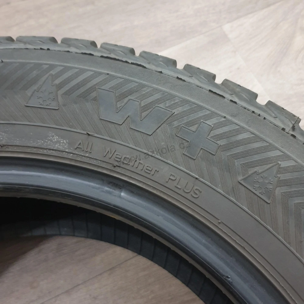 Zimní pneumatiky 185/65 R15 Nokian č. AP875