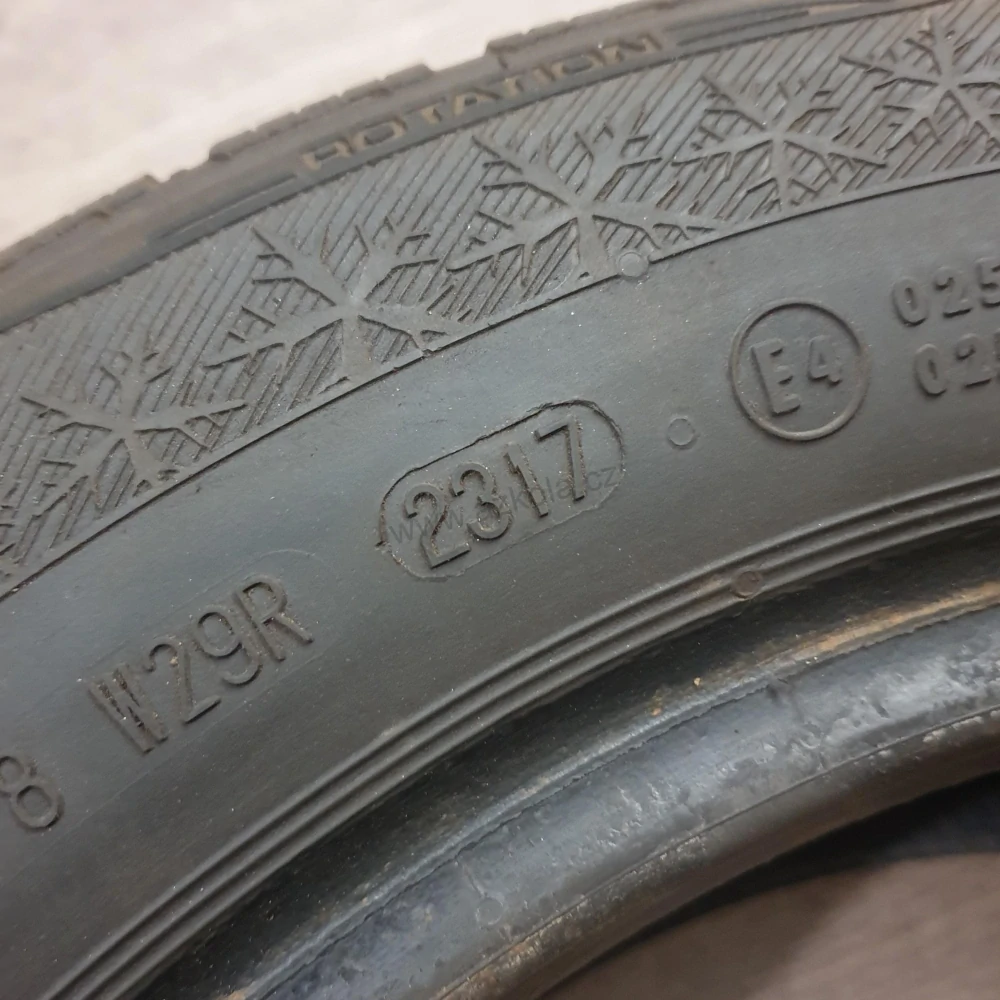 Zimní pneumatiky 185/60 R14 Barum č. AP876