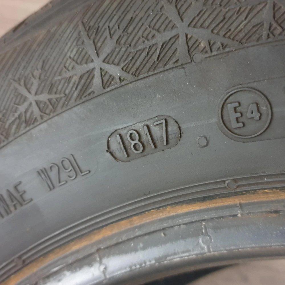 Zimní pneumatiky 195/65 R15 Barum č. AP844