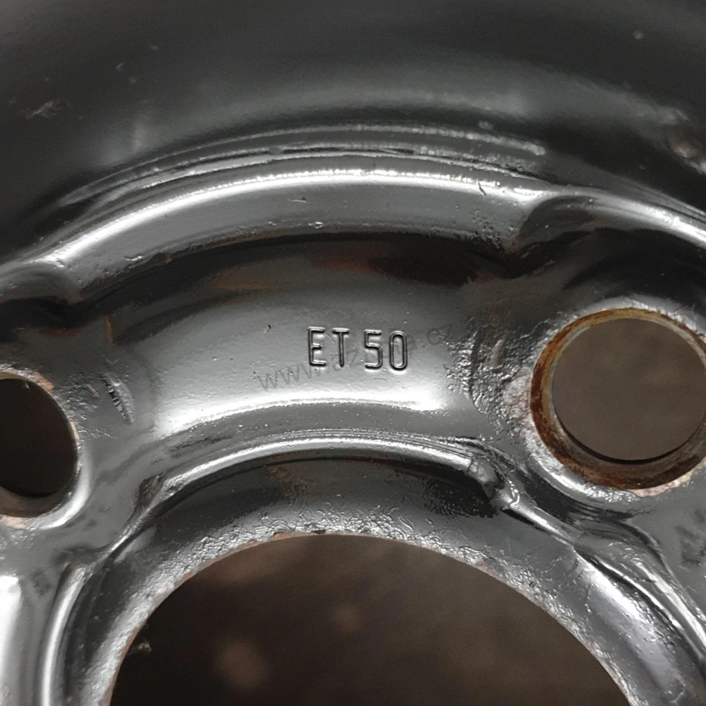 Zimní kola Dacia Duster 215/65 R16 č. AK170