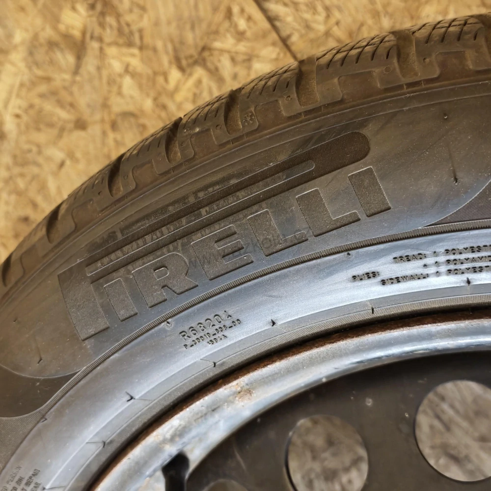 Zimní kola Škoda, VW, Audi 255/50 R19 č. AK194