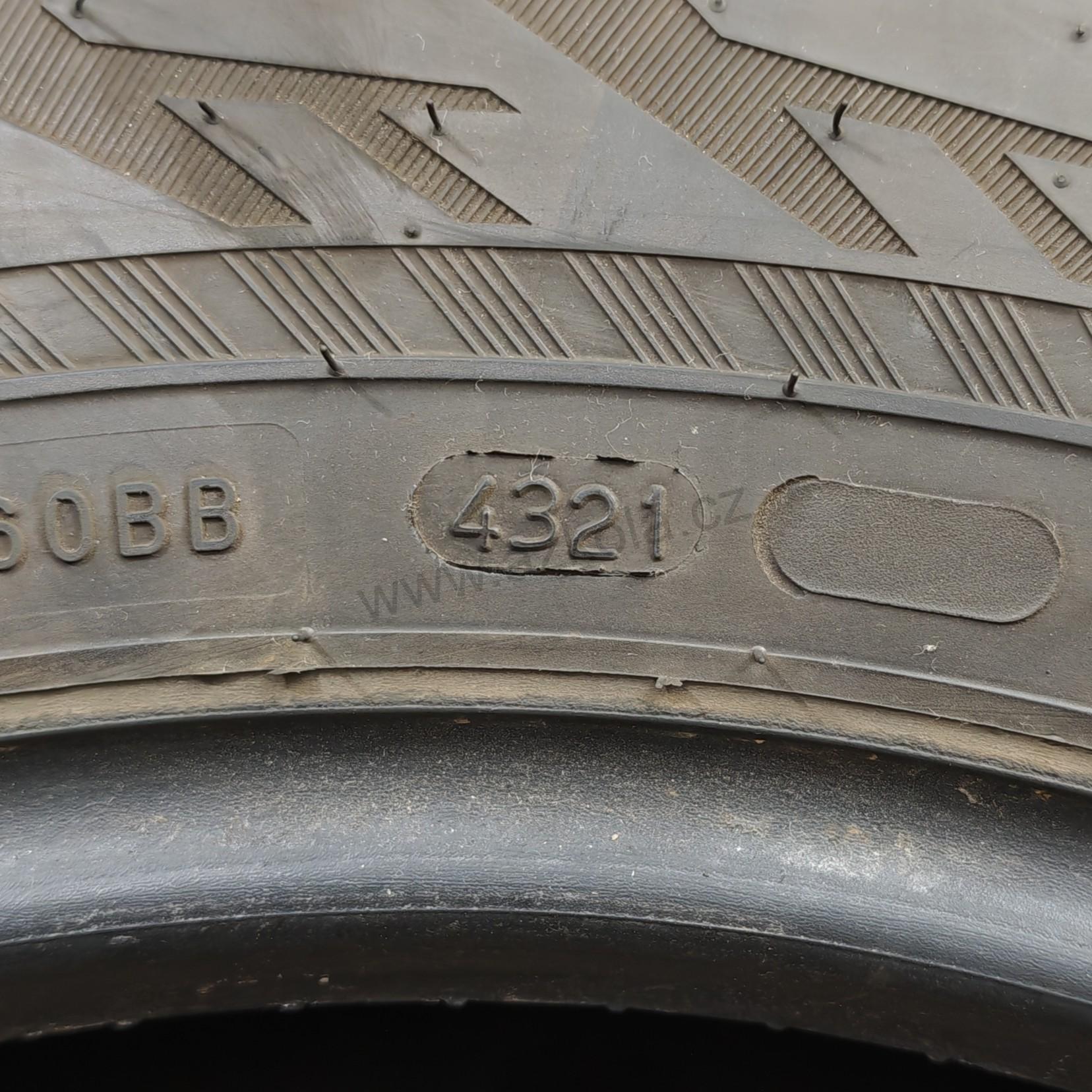 Zimní pneumatiky 215/65 R16 Nokian č. AP948