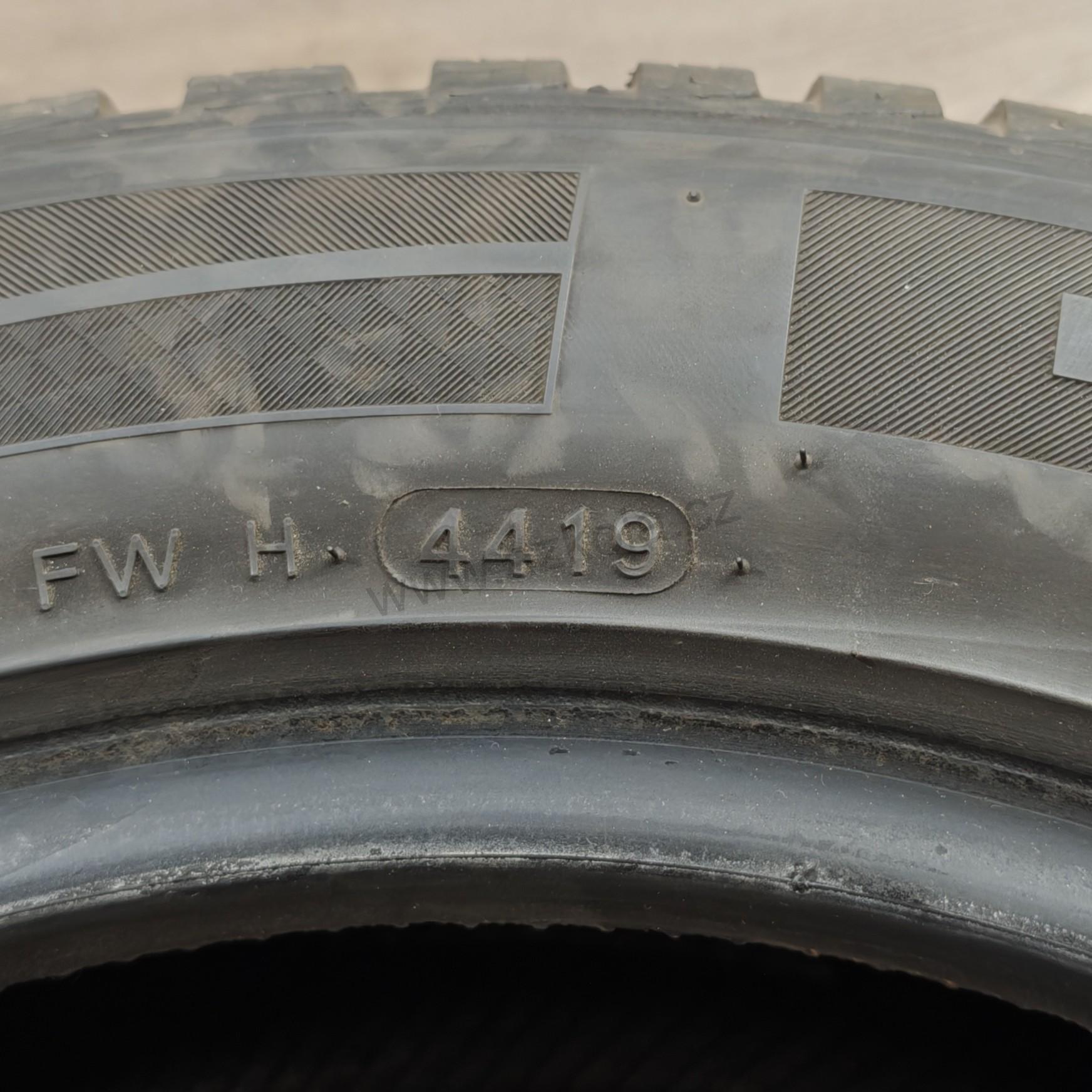 Zimní pneumatiky 205/55 R16 Hankook č. AP967