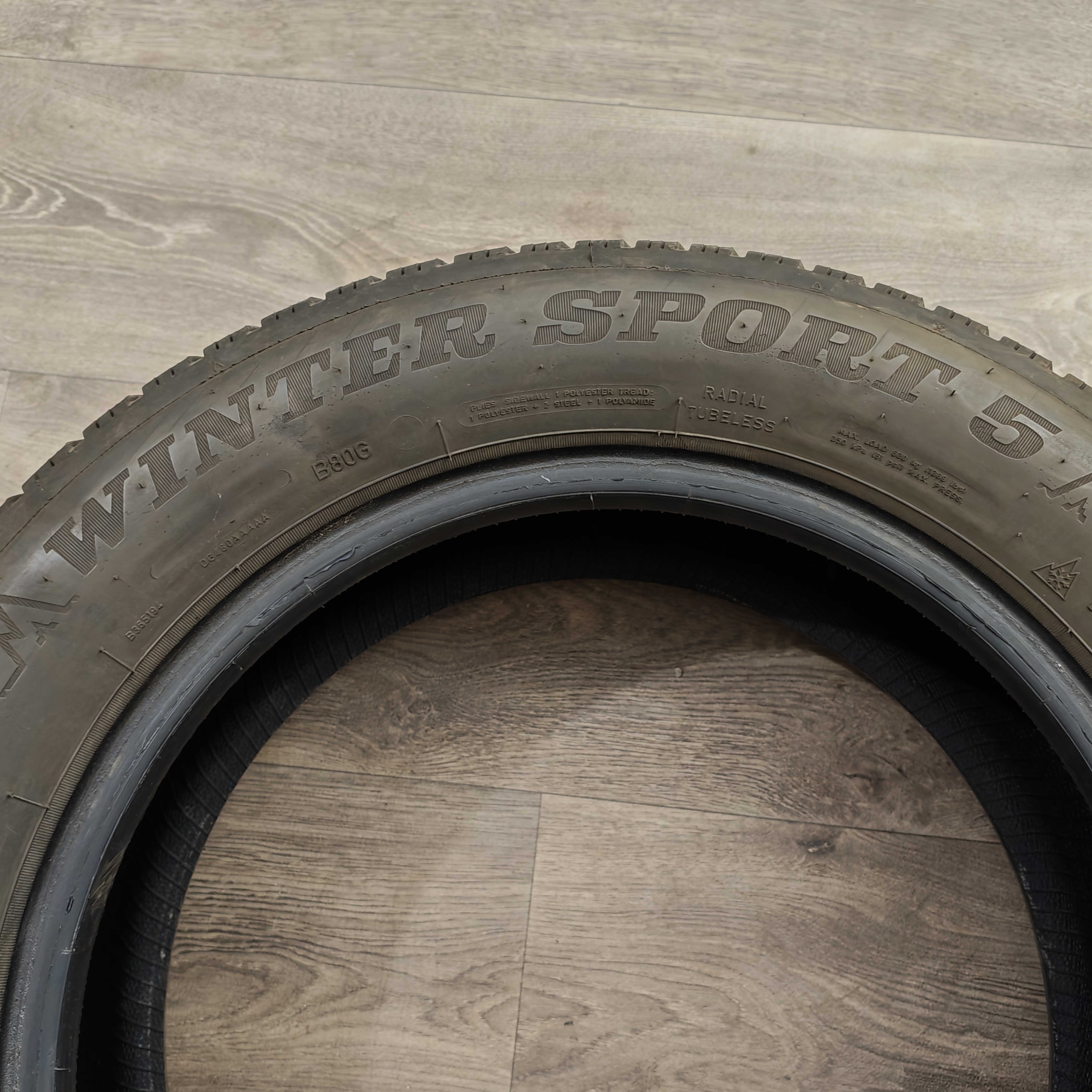 Zimní pneumatiky 205/60 R16 Dunlop č. AP977