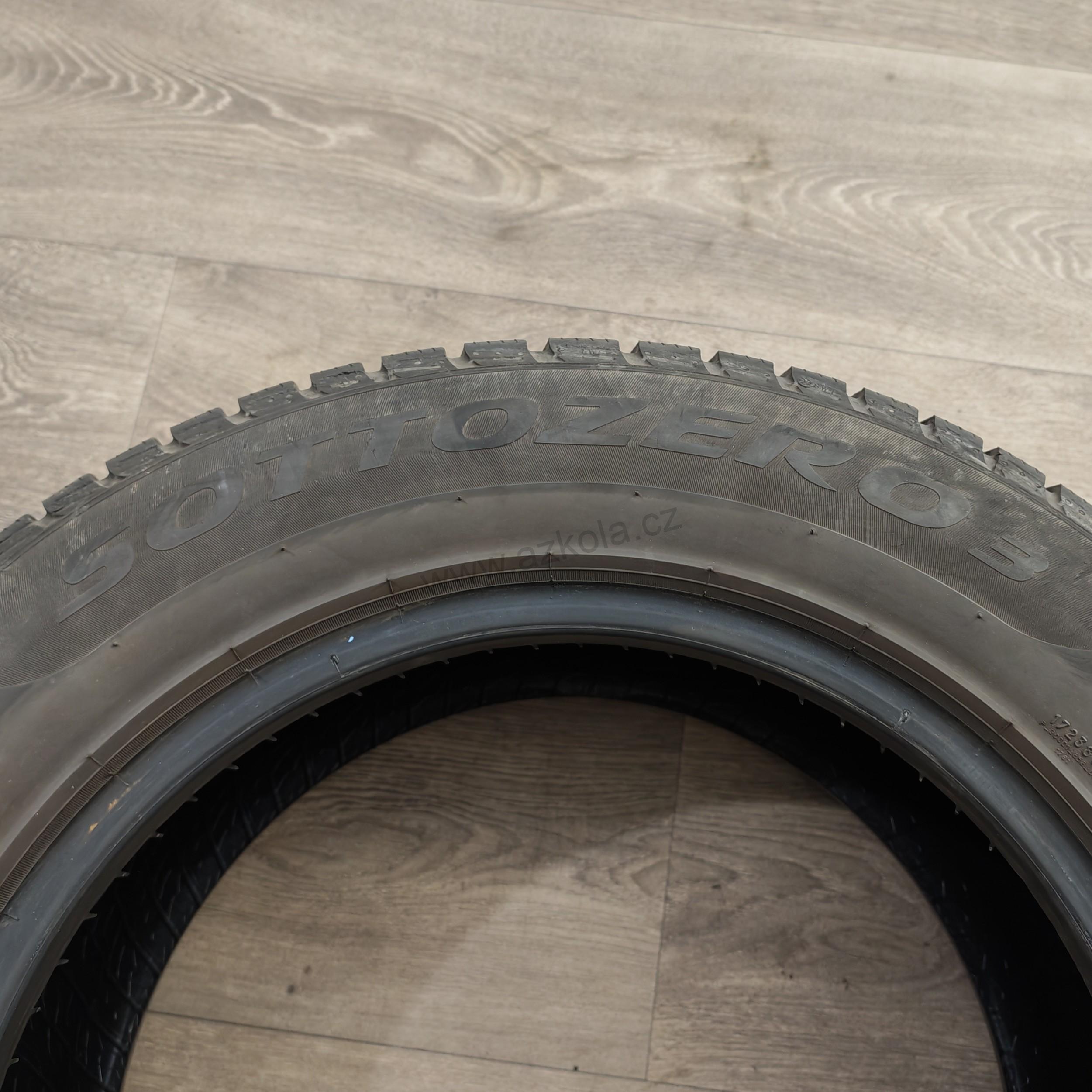 Zimní pneumatiky 215/60 R16 Pirelli č. AP980