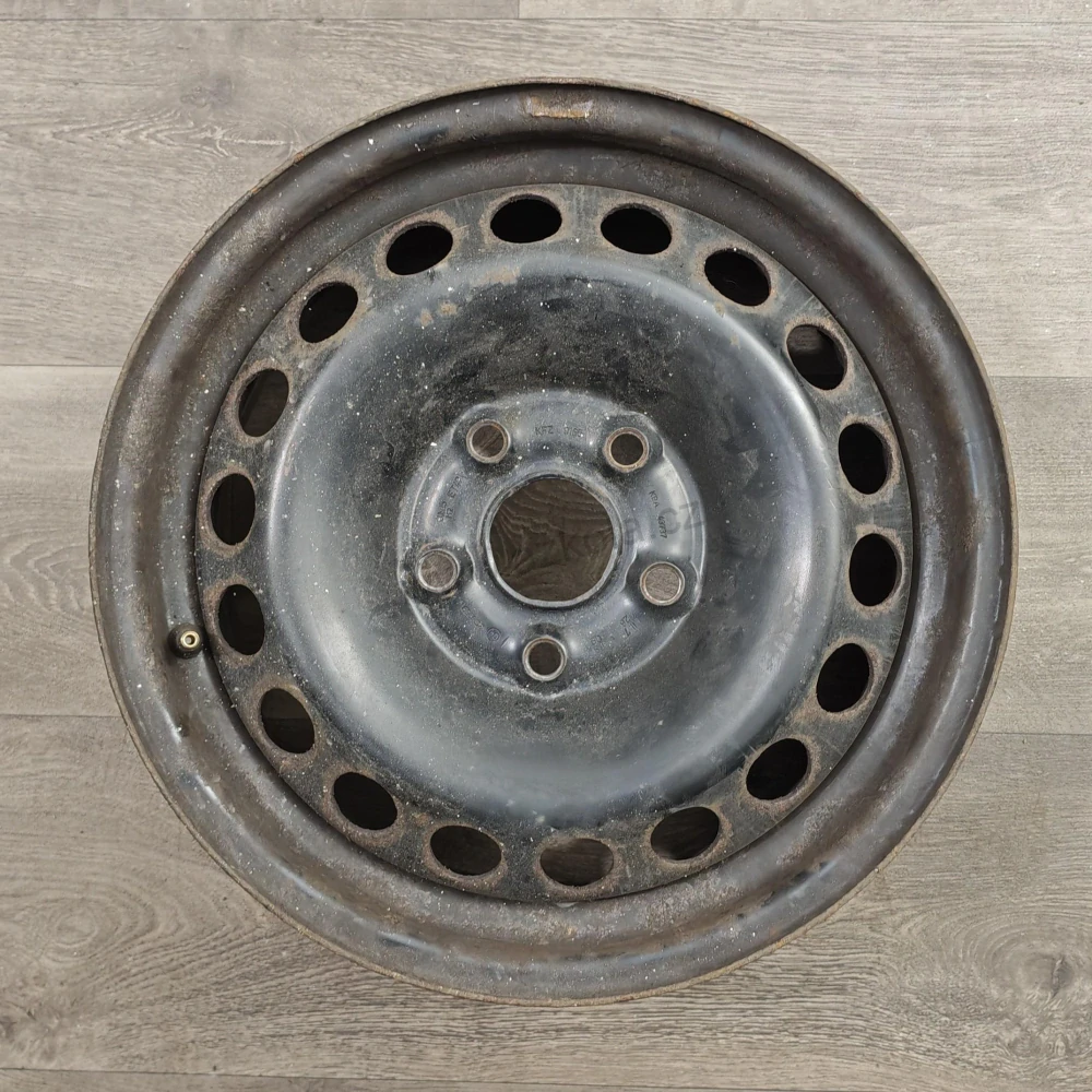 Disky Škoda, Volkswagen, Seat 6Jx15 ET47 5x112x57 T4 (bazarové)