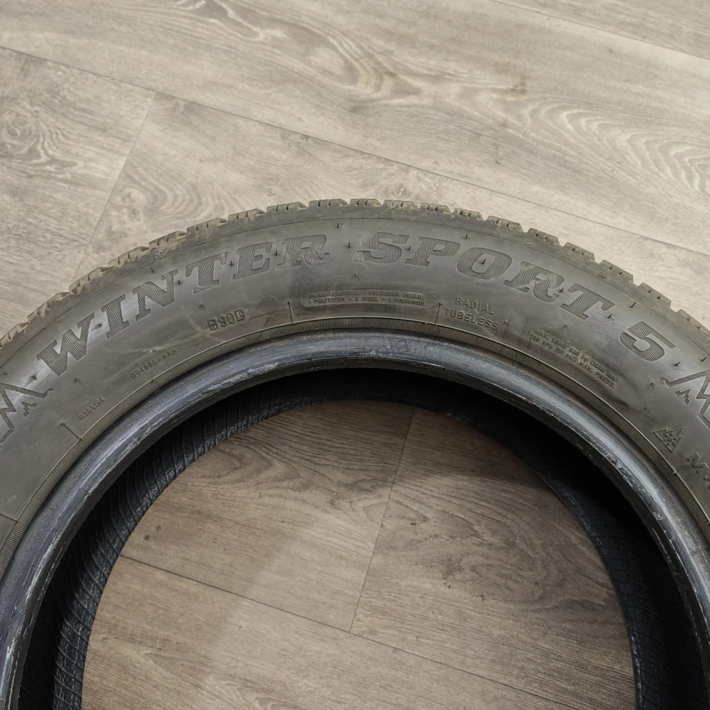 Zimní pneumatiky 205/60 R16 Dunlop č. AP997