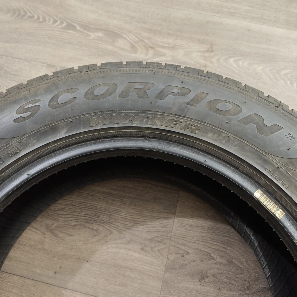 Zimní pneumatiky 225/65 R17 Pirelli č. AP1012