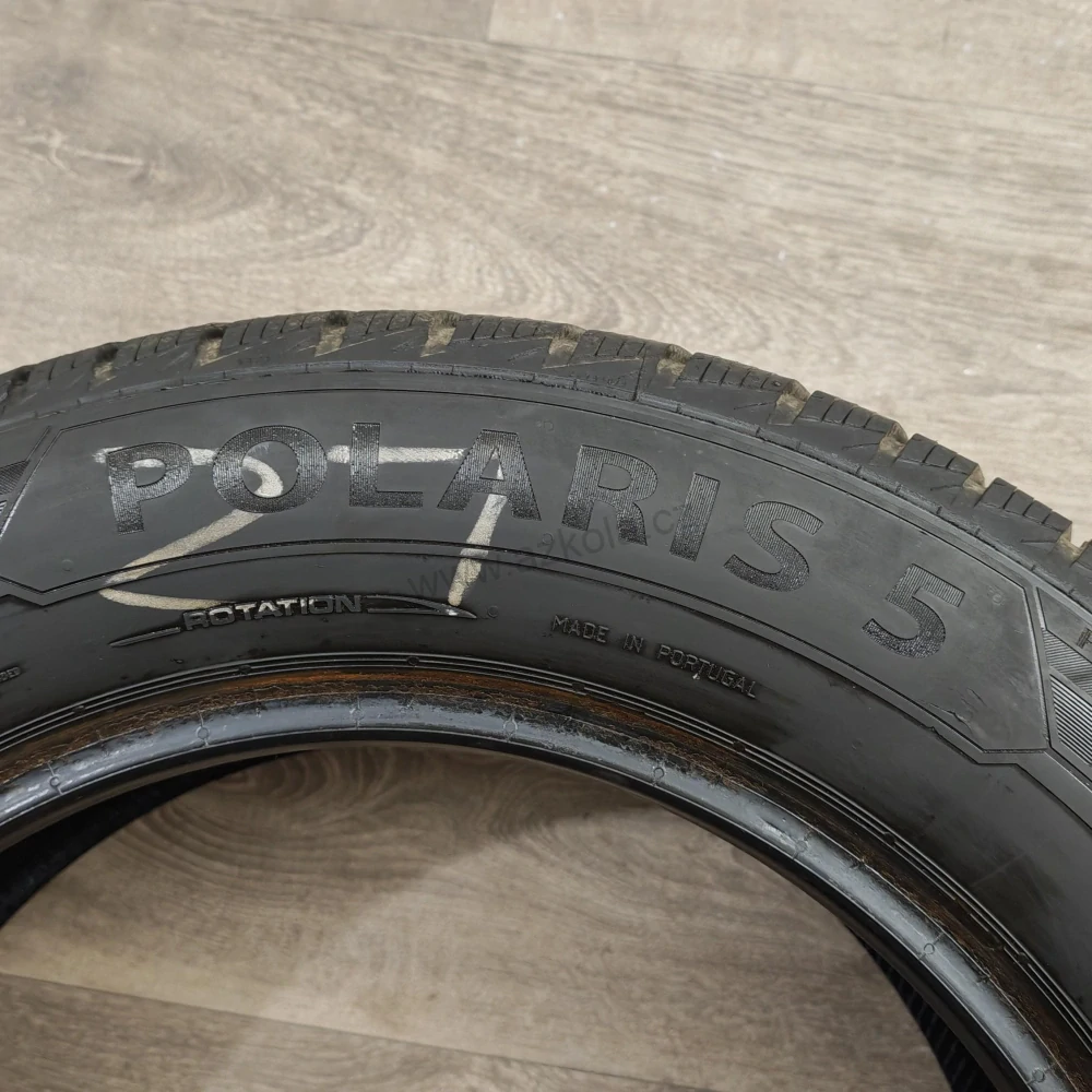 Zimní pneumatiky 215/60 R16 Barum č. AP1059