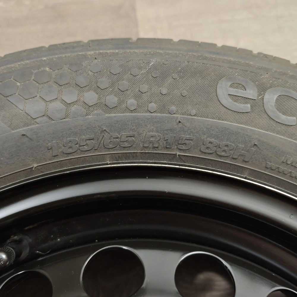 Letní kola Škoda, VW, Seat, Audi 185/65 R15 č. AK205