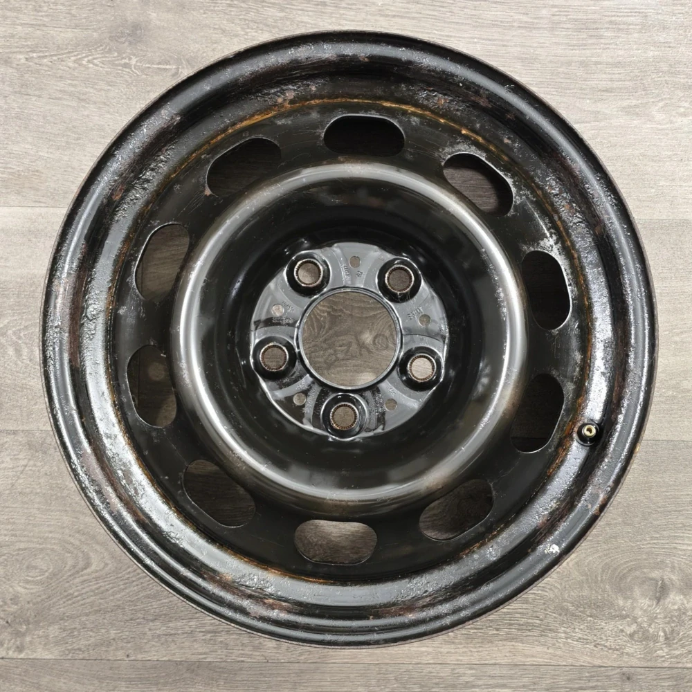 Disky BMW 1, 6.5Jx16 ET33 5x120x72 T4 (bazarové)