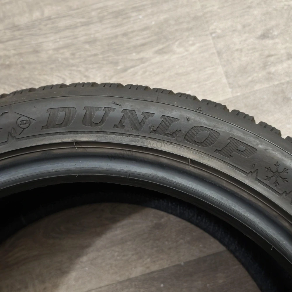 Zimní pneumatiky 225/45 R17 Dunlop č. AP1113