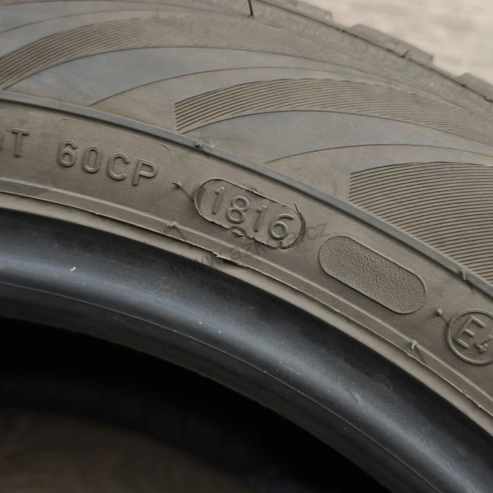 Zimní pneumatiky 205/55 R16 Nokian č. AP1138
