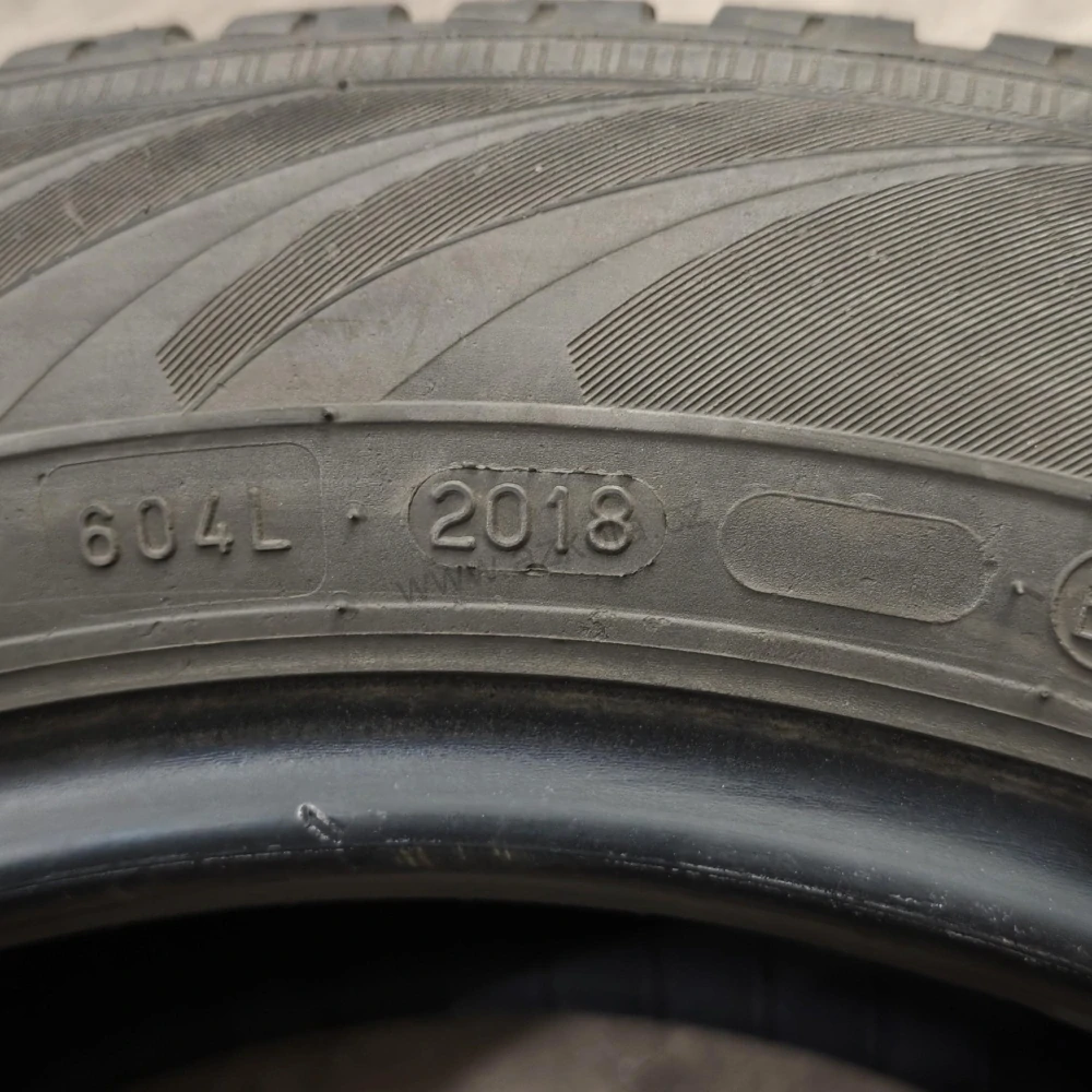 Zimní pneumatiky 185/60 R15 Nokian č. AP1148