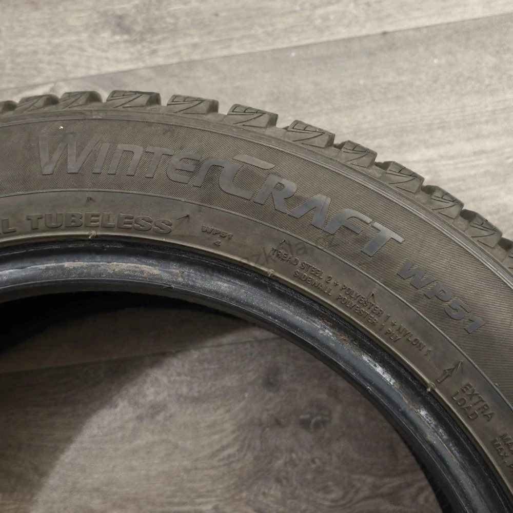 Zimní pneumatiky 185/55 R15 Kumho č. AP1156