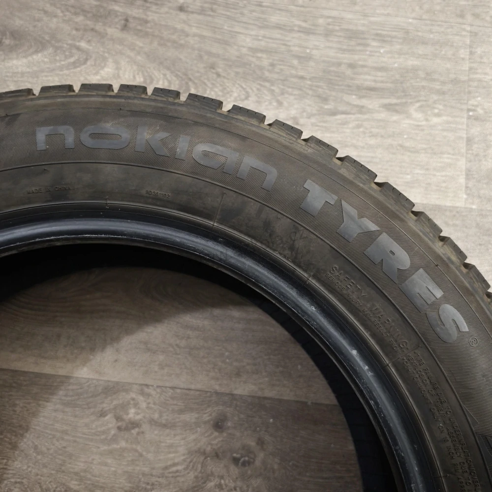 Zimní pneumatiky 195/60 R16 Nokian č. AP1178