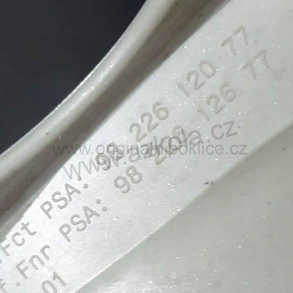 Originální poklice Peugeot 16" (použitá)