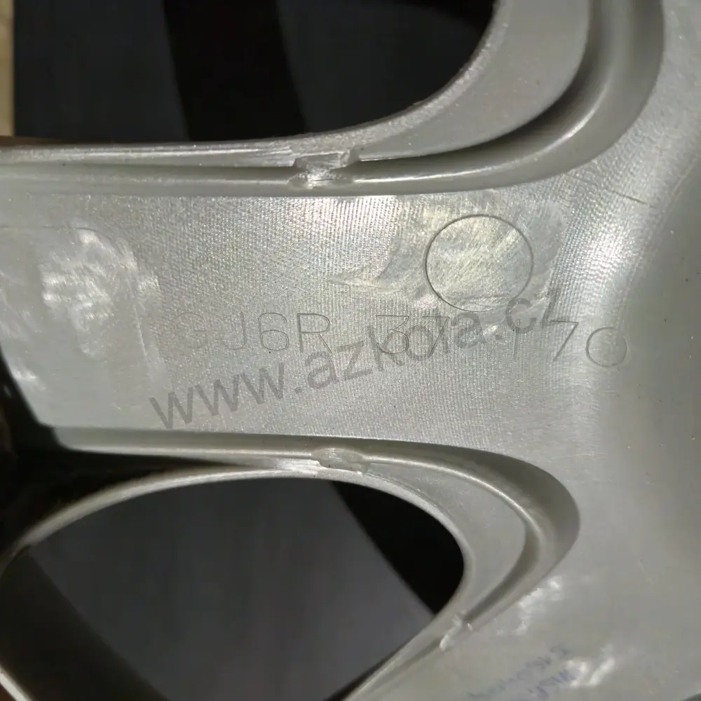 Originální poklice Mazda 15" (použitá, bazarová)
