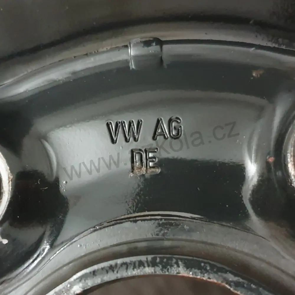 Sada zimních kol Škoda, Volkswagen, Seat, Audi 205/55 R16 č. AK92
