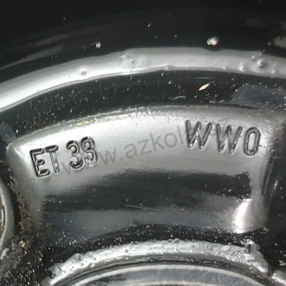 Sada zimních kol Škoda, Volkswagen, Seat, Audi 185/60 R15 č. AK07