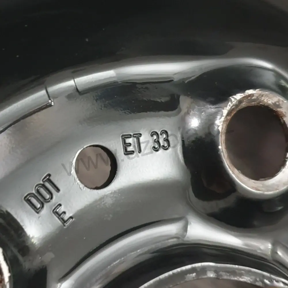 Sada zimních kol Volkswagen, Seat, Audi 215/65 R16 č. AK18
