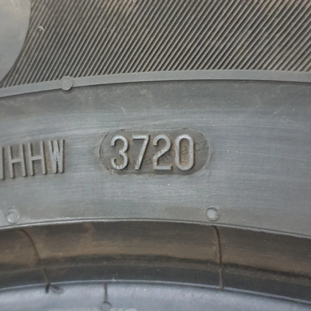 Zimní pneumatiky 215/65 R16 Point S č. AP585