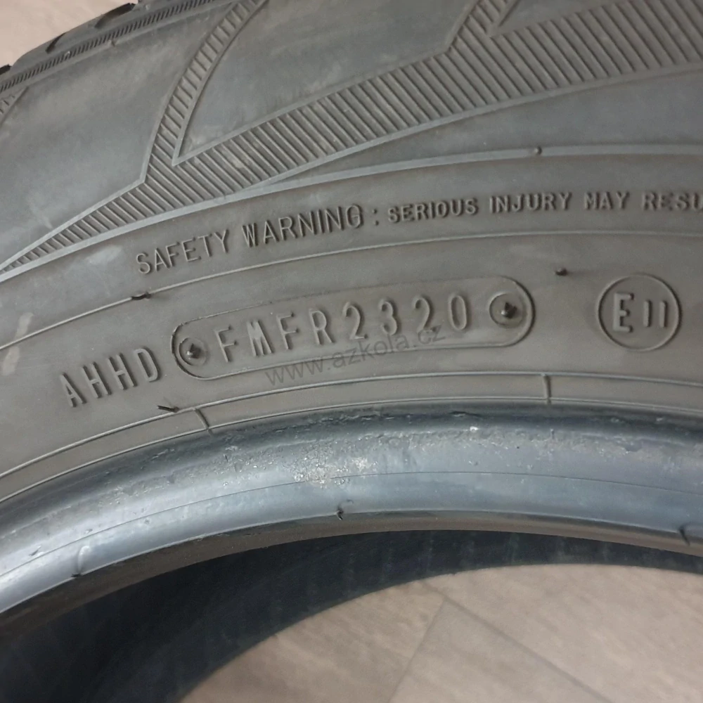 Zimní pneumatiky 225/60 R18 SUV Falken č. AP802