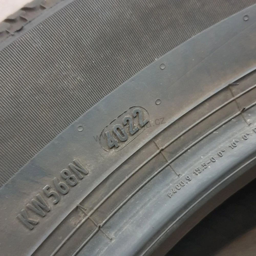Zimní pneumatiky 195/60 R18 Pirelli č. AP806