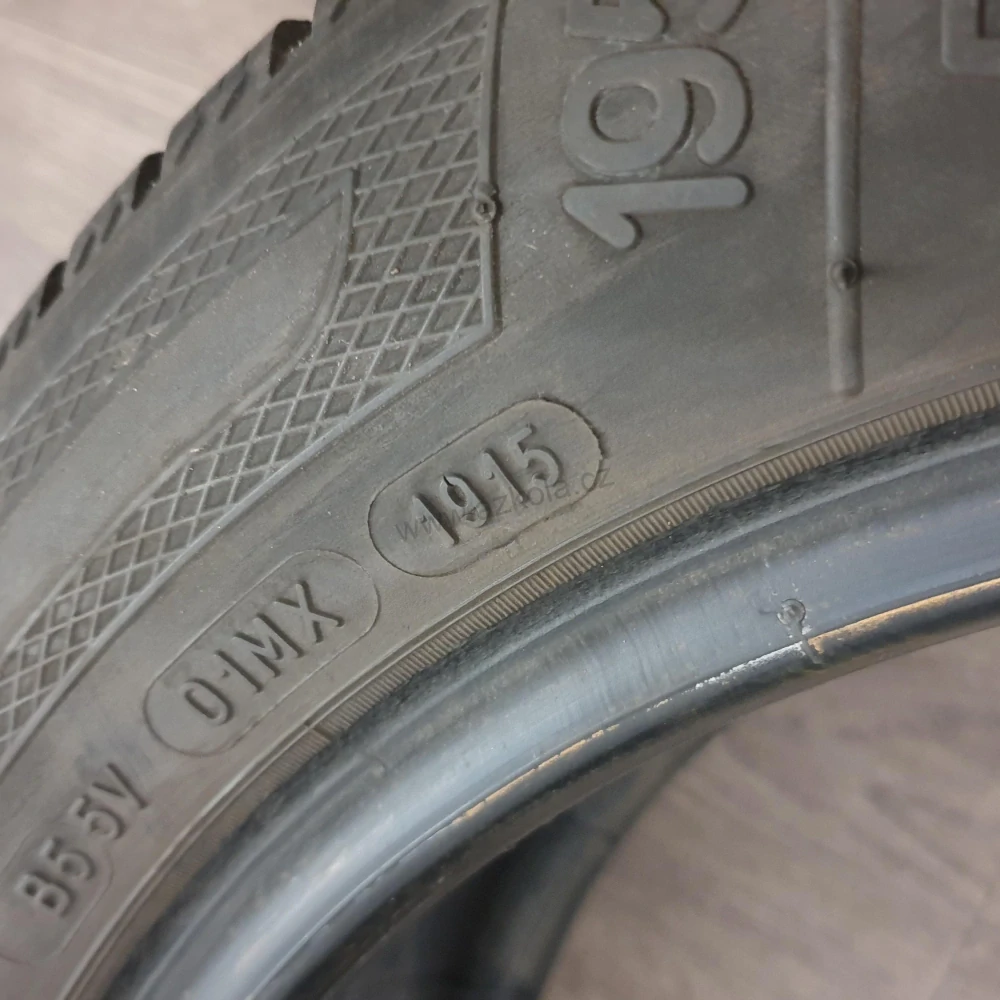 Zimní pneumatiky 195/55 R15 Kleber č. AP858