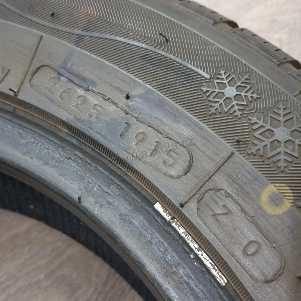 Zimní pneumatiky 165/70 R14 Nankang č. AP862