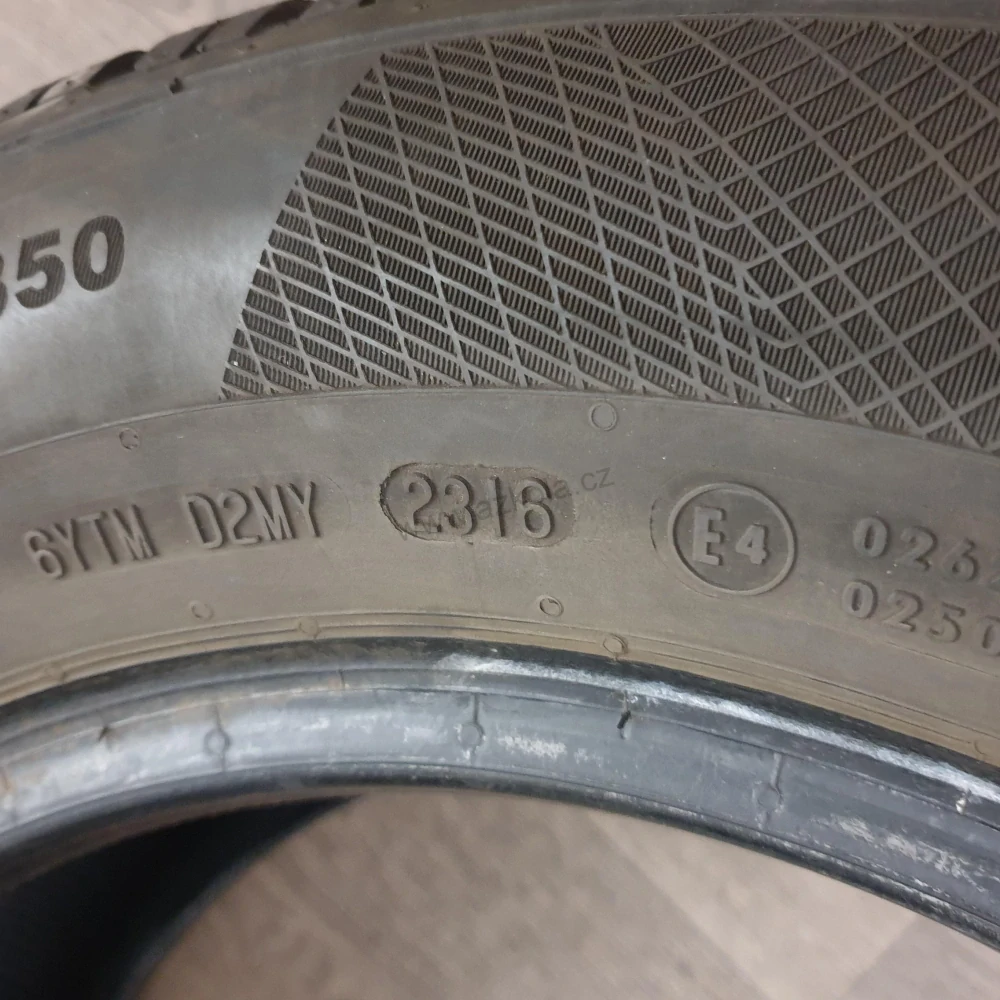 Zimní pneumatiky 205/60 R15 GoodYear č. AP867