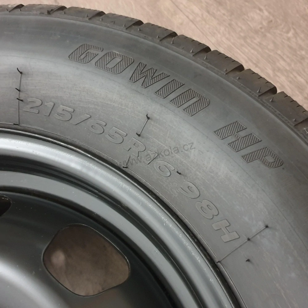 Zimní kola Dacia Duster 215/65 R16 č. AK170