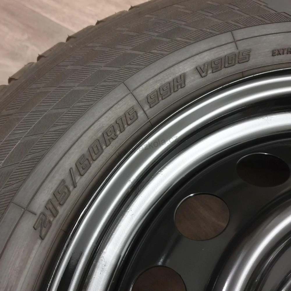 Zimní kola Suzuki SX4, Vitara 215/60 R16 č. AK191