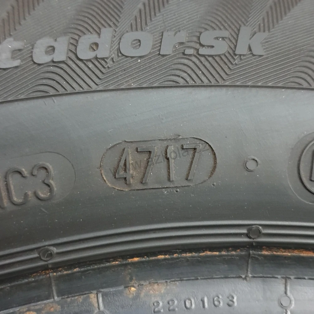 Zimní pneumatiky 205/55 R16 Matador č. AP562