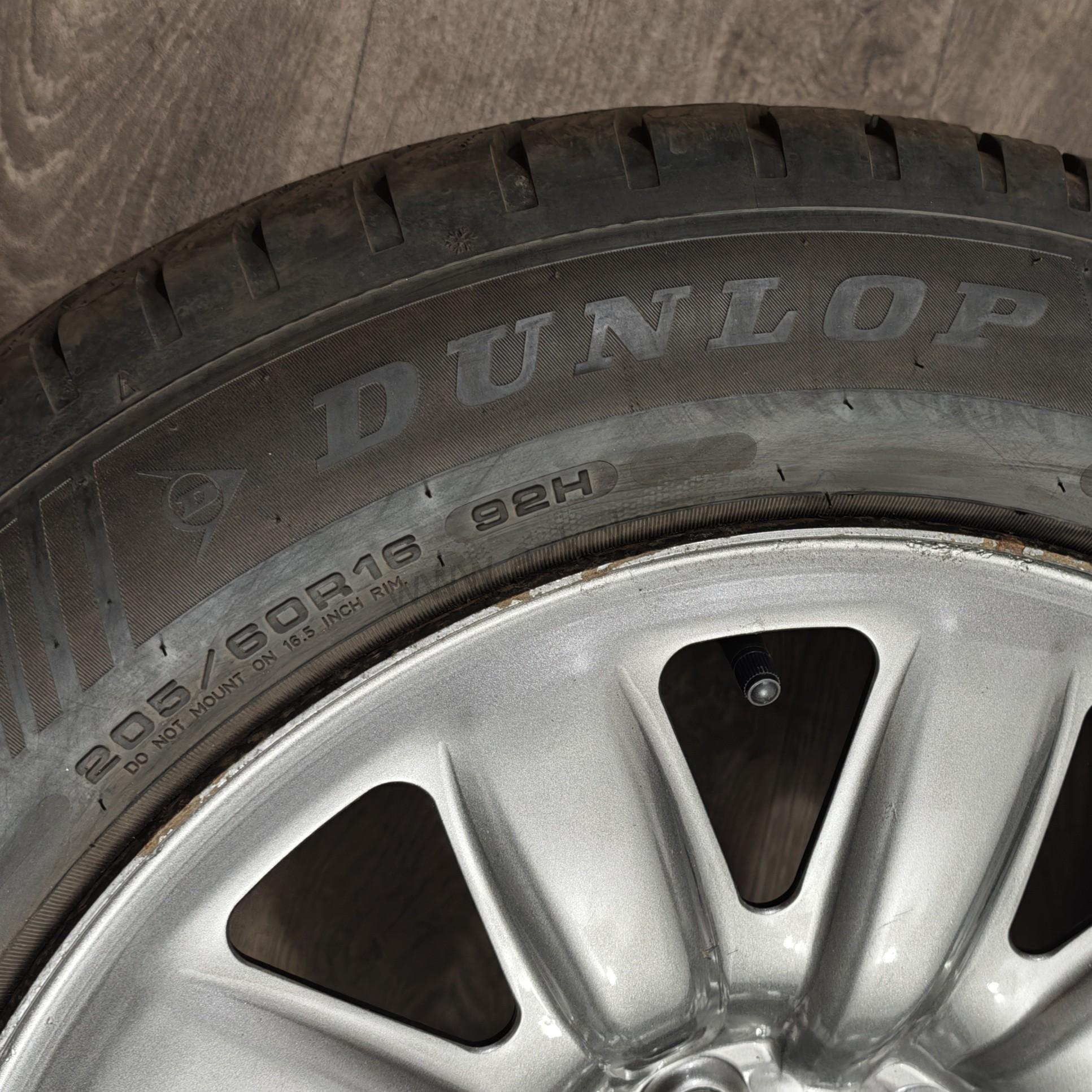 Zimní kola Škoda, Volkswagen, Seat, Audi 205/60 R16 č. AK201